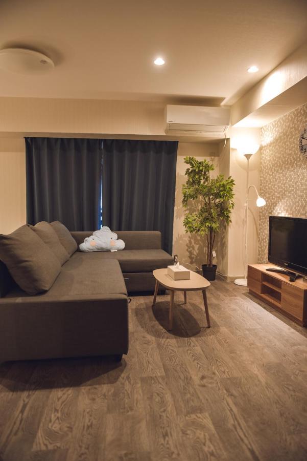 Liberty Palace Apartment1 Osaka Esterno foto